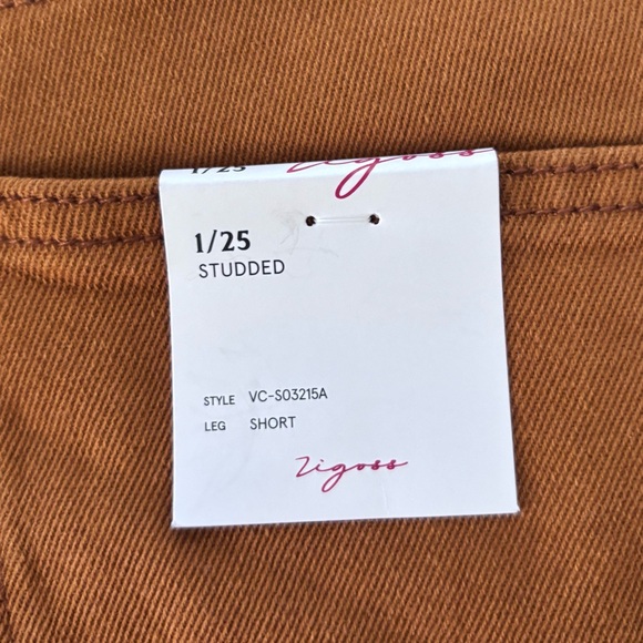 VIGOSS Shorts with Studs NWT - Picture 12 of 12